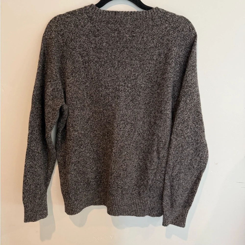J. Crew Men's Charcoal Crewneck Sweater Large Lambs Wool Classic Warm Cozy